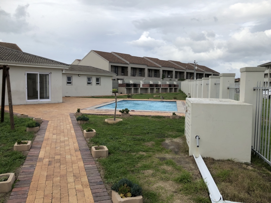 2 Bedroom Property for Sale in Muizenberg Western Cape